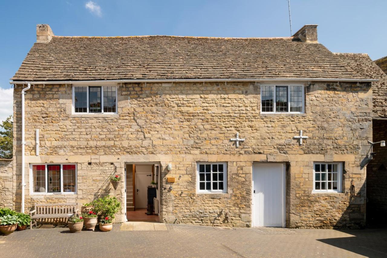 The Stables Villa Kings Cliffe ภายนอก รูปภาพ