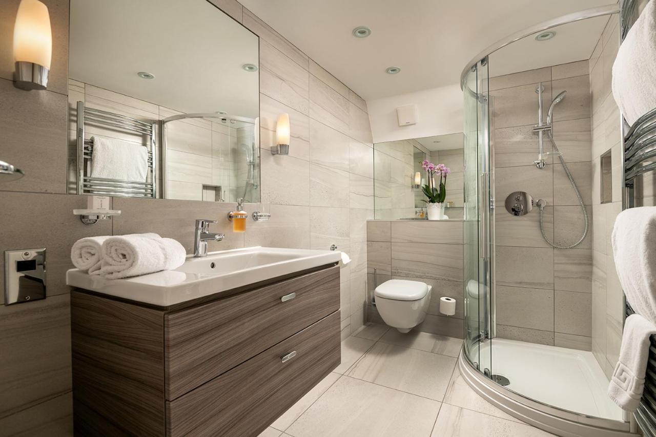 The Stables Villa Kings Cliffe ภายนอก รูปภาพ