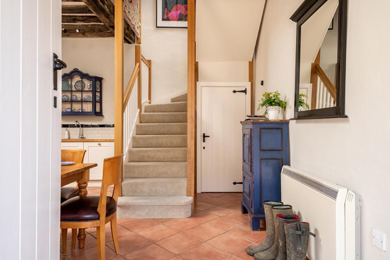 The Stables Villa Kings Cliffe ภายนอก รูปภาพ